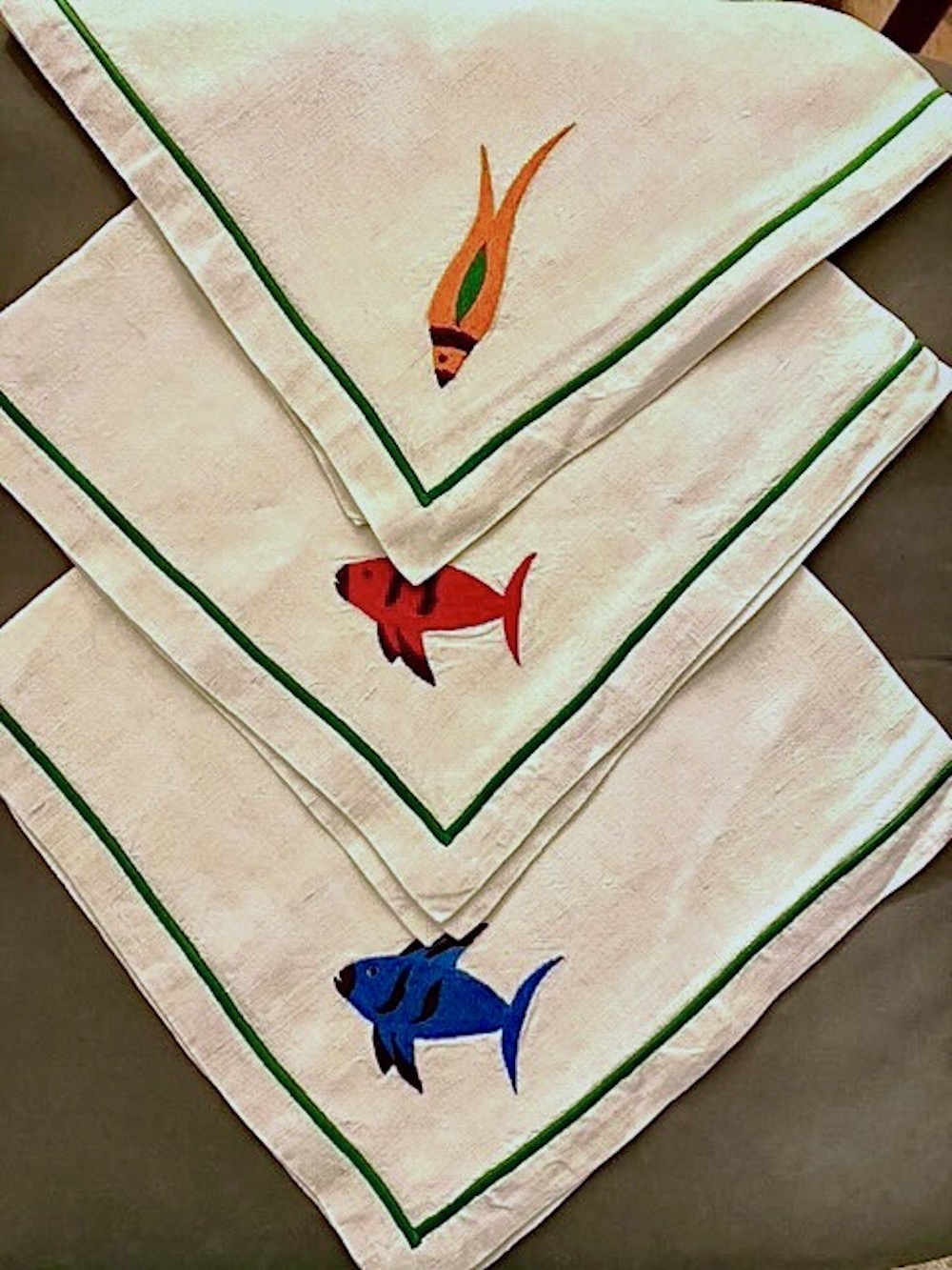 Sea Life Vintage Embroidered Linens Set - Image 2