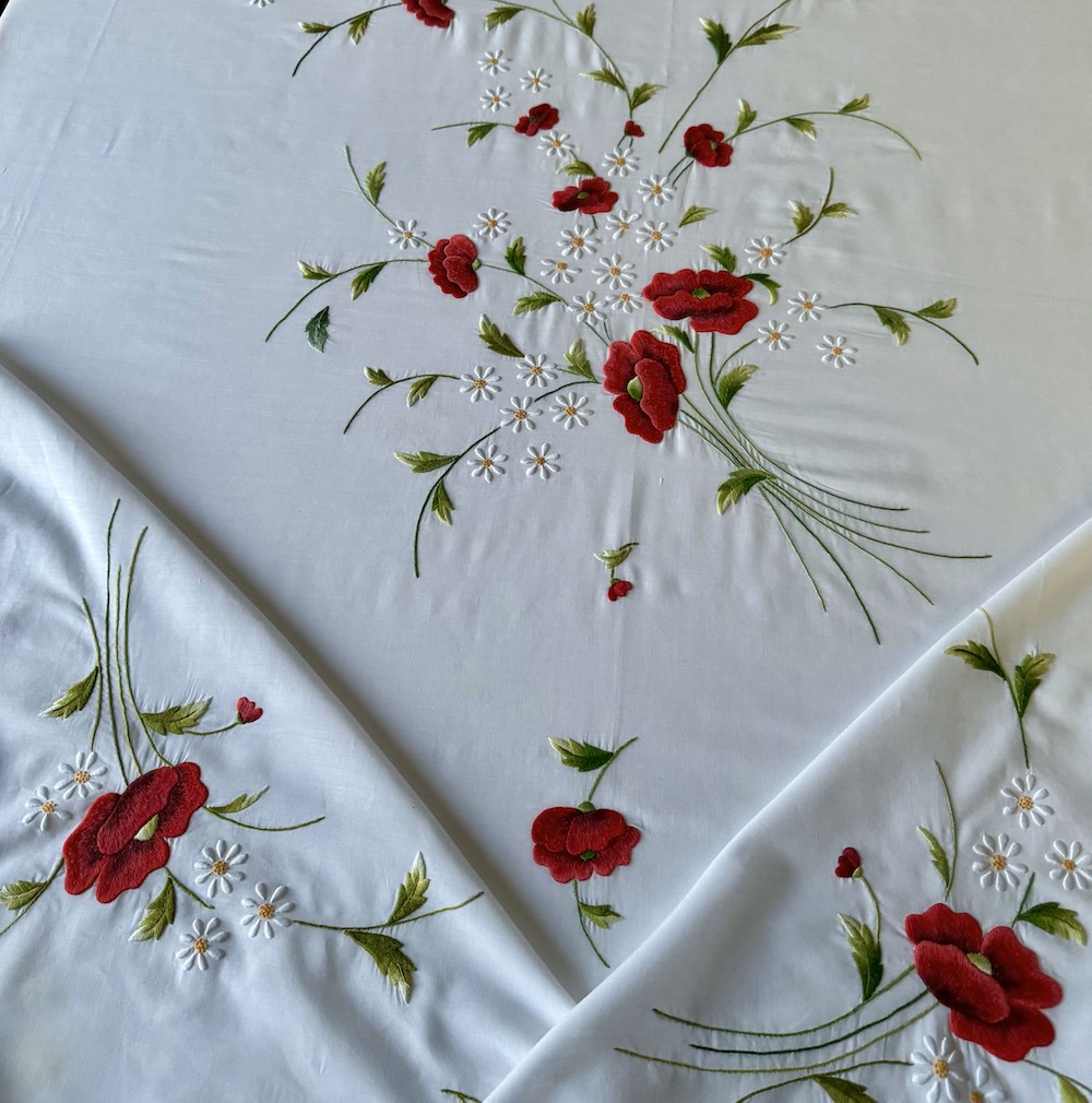 Vintage Hand Embroidered Floral Table Linens Set