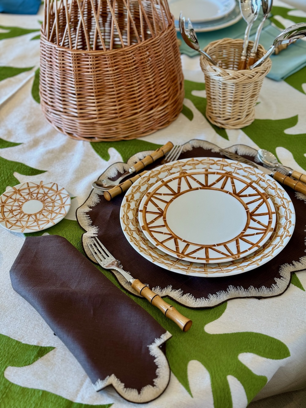 Feather Placemat - Brown - Image 4