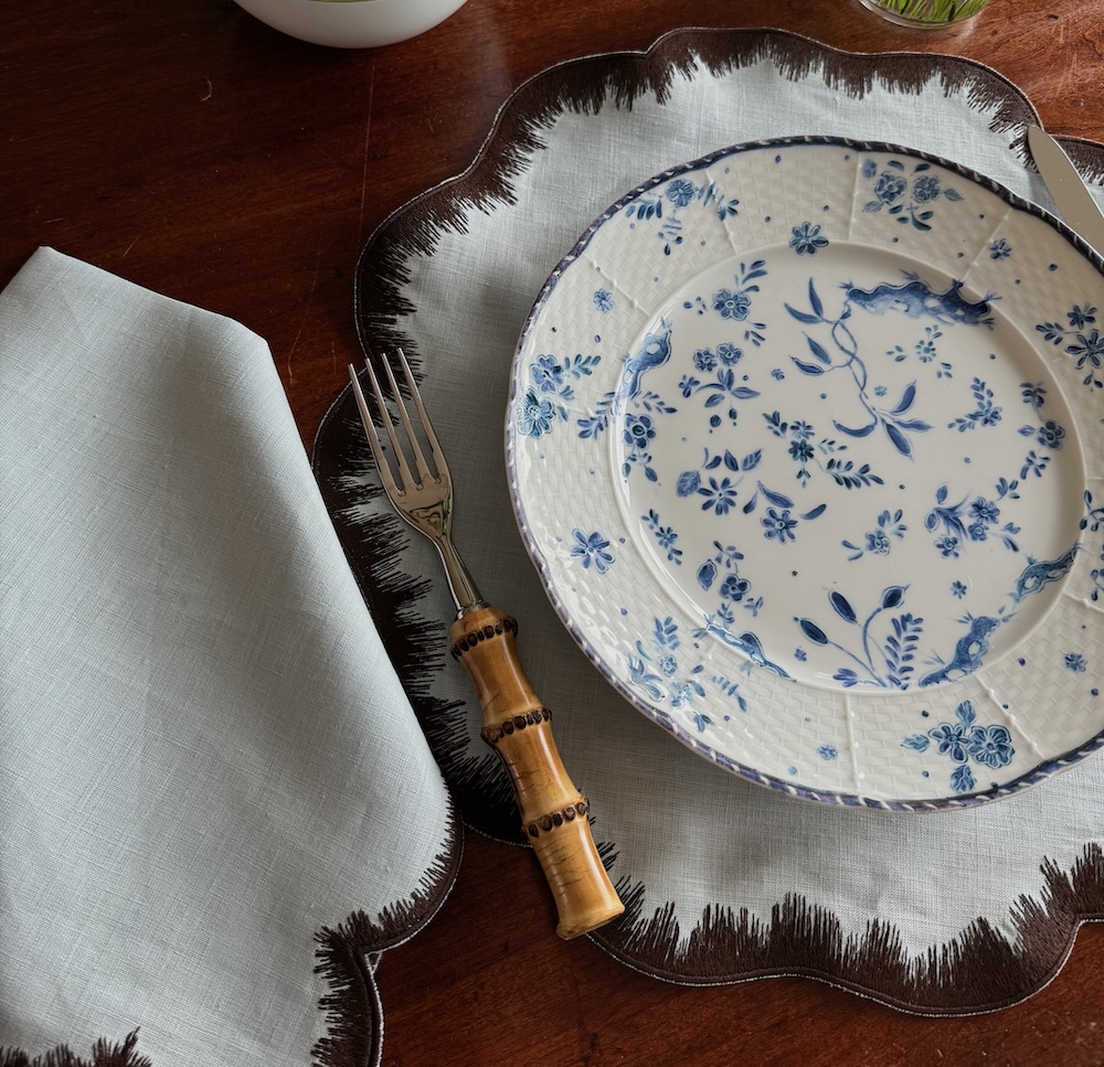 Feather Placemat - Blue with Brown - Image 4
