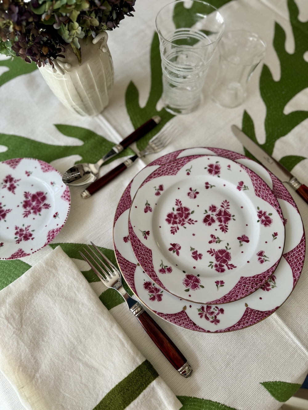 Feston Salad/Dessert Plate - Image 4