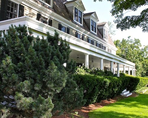 Mayflower Inn porch